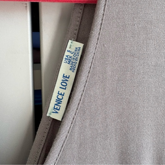 Gray Ruffle Mini Dress S - Picture 8 of 9